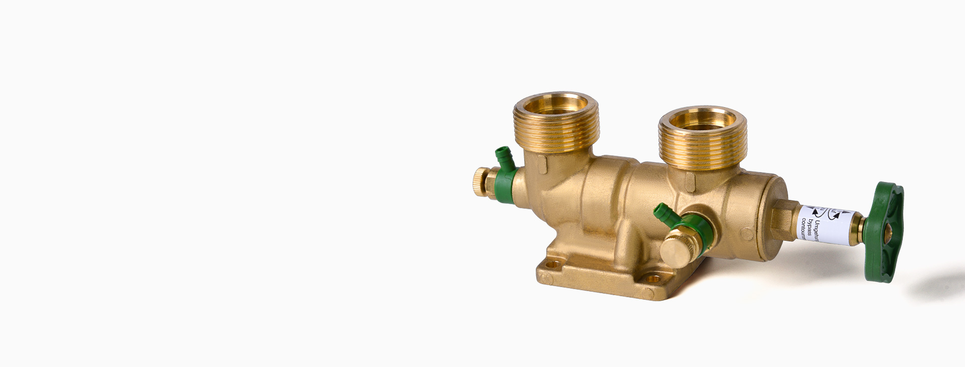 <h4>高純度銅鑄旁通閥<br></h4>
<p>高純度銅鑄旁通閥，抗氧化、耐腐蝕、更耐壓，一體式設(shè)計(jì)，雙排水口。</p>