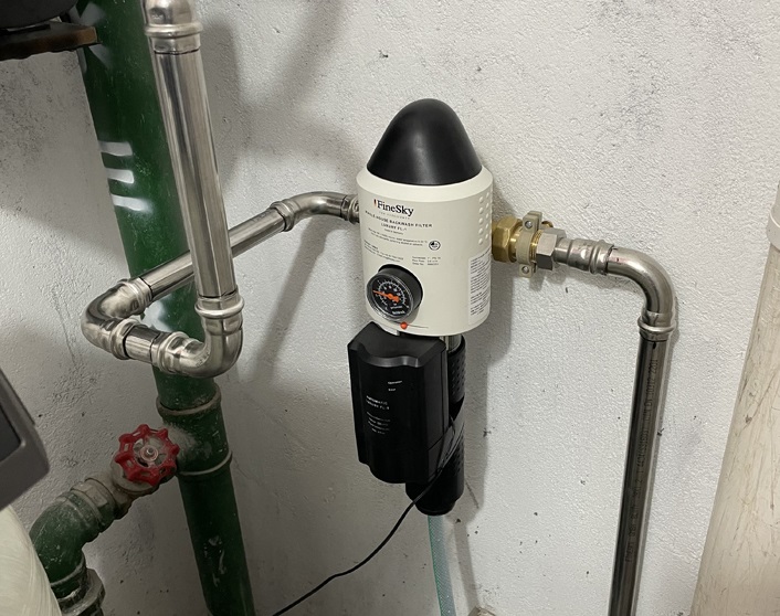 深圳合泰御景翠峰小區(qū) 安裝法茲前置過濾器+中央凈水機+軟水機(圖2) 法茲前置過濾器+中央凈水機+軟水機