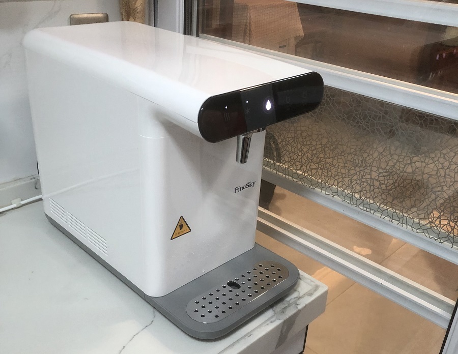 深圳龍崗區(qū)客戶-安裝RO反滲透凈水器與直飲機(jī)+前置過濾器(圖3) 111 (3).jpg