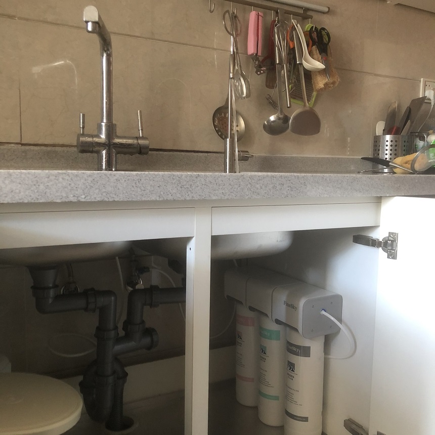 上海黃埔區(qū)客戶安裝超濾凈水器+前置過濾器(圖2) 11 (1).jpg